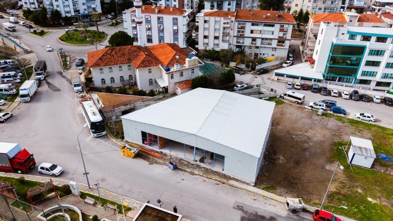 Market in Balçova çok yakında açılıyor