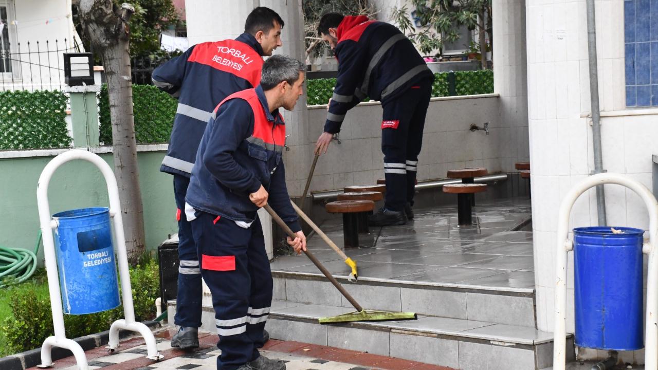 Torbalı'da camiler Ramazana hazır