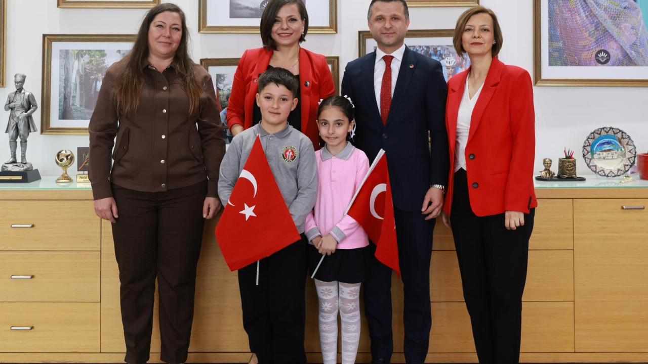 Başkan Kınay Makamını Geleceğin Sahiplerine Devretti