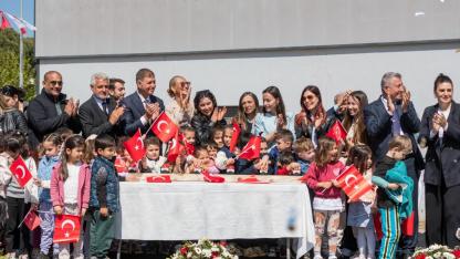 Başkan Tugay: Her zaman Güzelbahçe halkının yanında olacağım