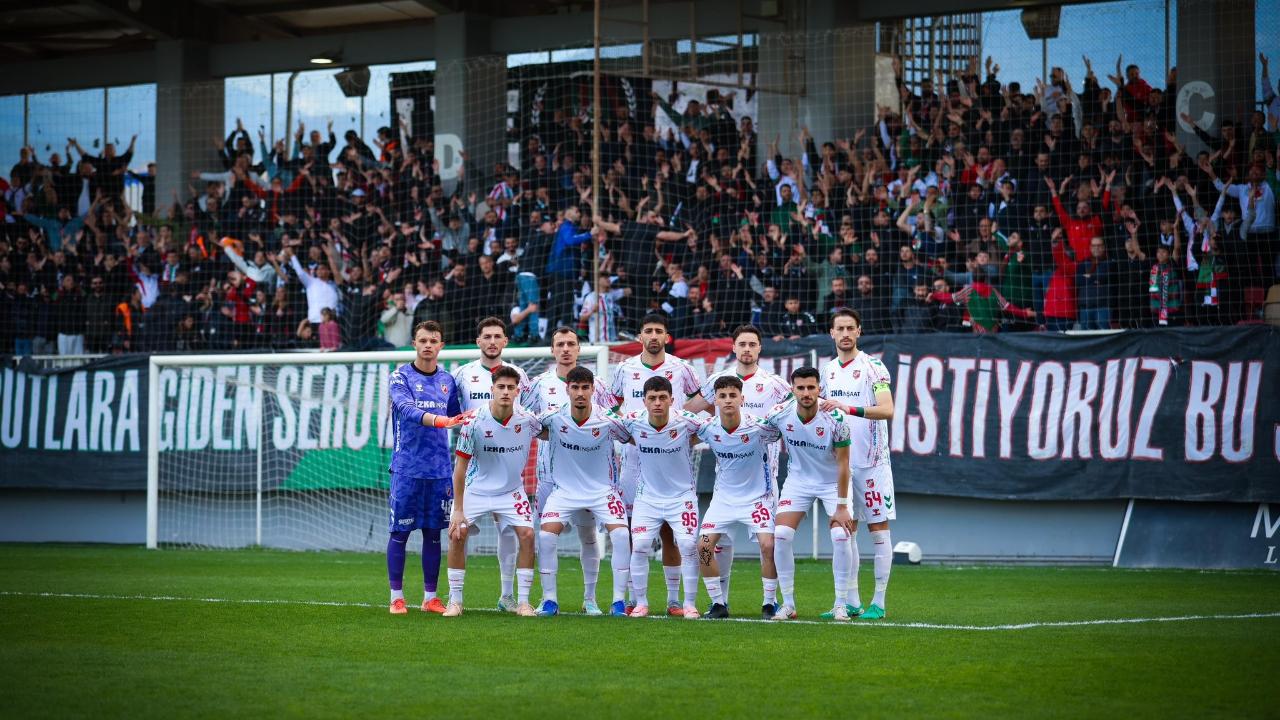 Karşıyaka, son 4 maçın 3'ünde rakip fileleri 5'er kez havalandırdı