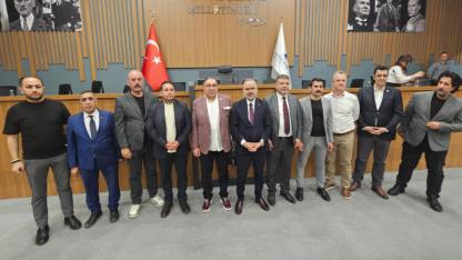 AK Partli Yıldız'dan Cemil Tugay yönetimine sert sözler