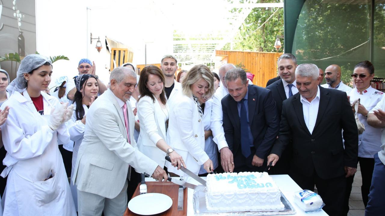Çiğli’de İkinci Dönem Pastacılık Kursu Tamamlandı