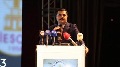 Eyyüp Kadir İnan ile Özgür Özel restleşmesi devam ediyor