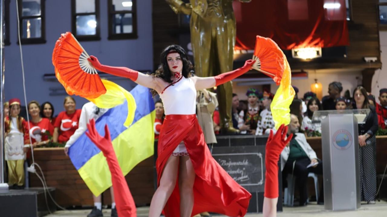 Menderes’te Çiçek Gibi Festival Gerçekleşti
