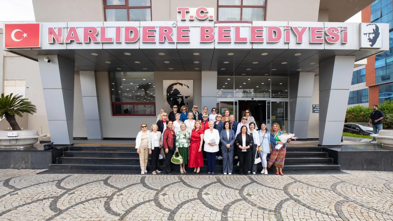 Nar Kızlar yola çıktı