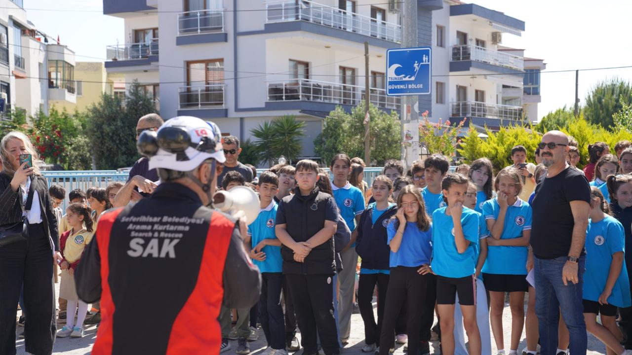 Seferihisara UNESCO’dan Tsunamiye Dayanıklı Kent sertifikası