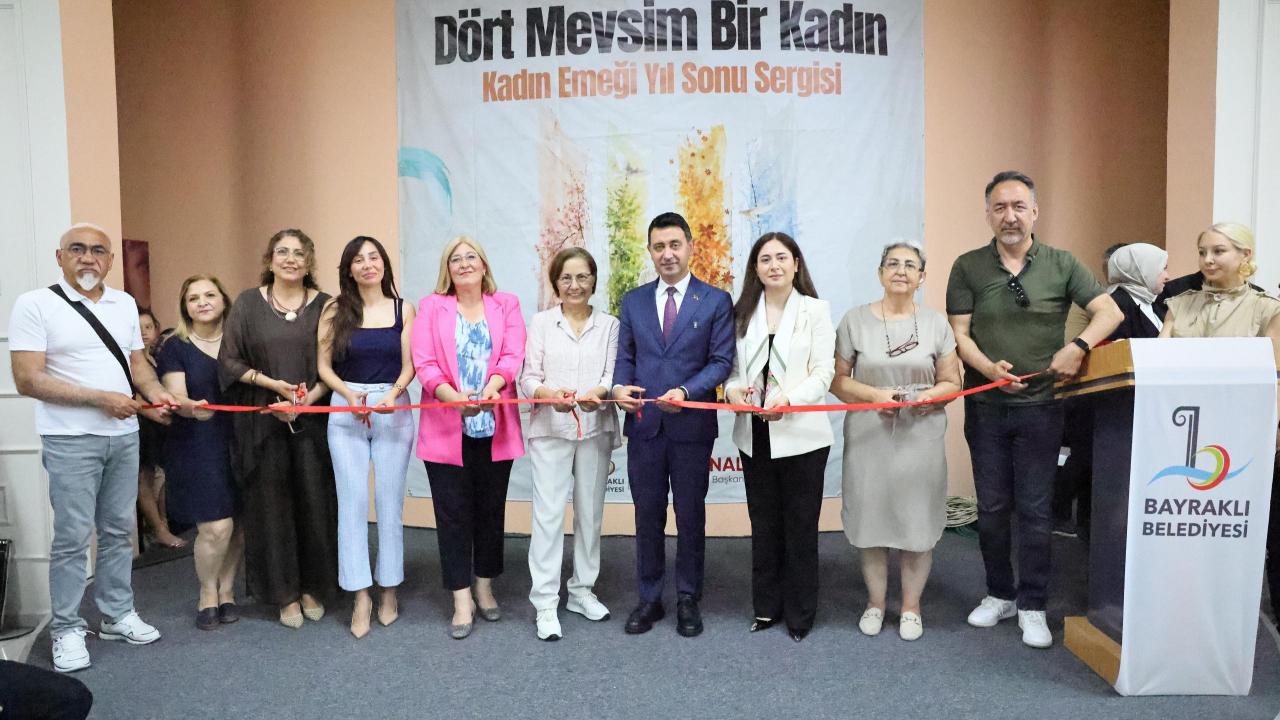 Bayraklı'nın üreten kadınları eserlerini sergiledi