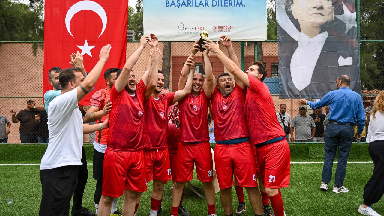 Bornova’da dostluk kazandı