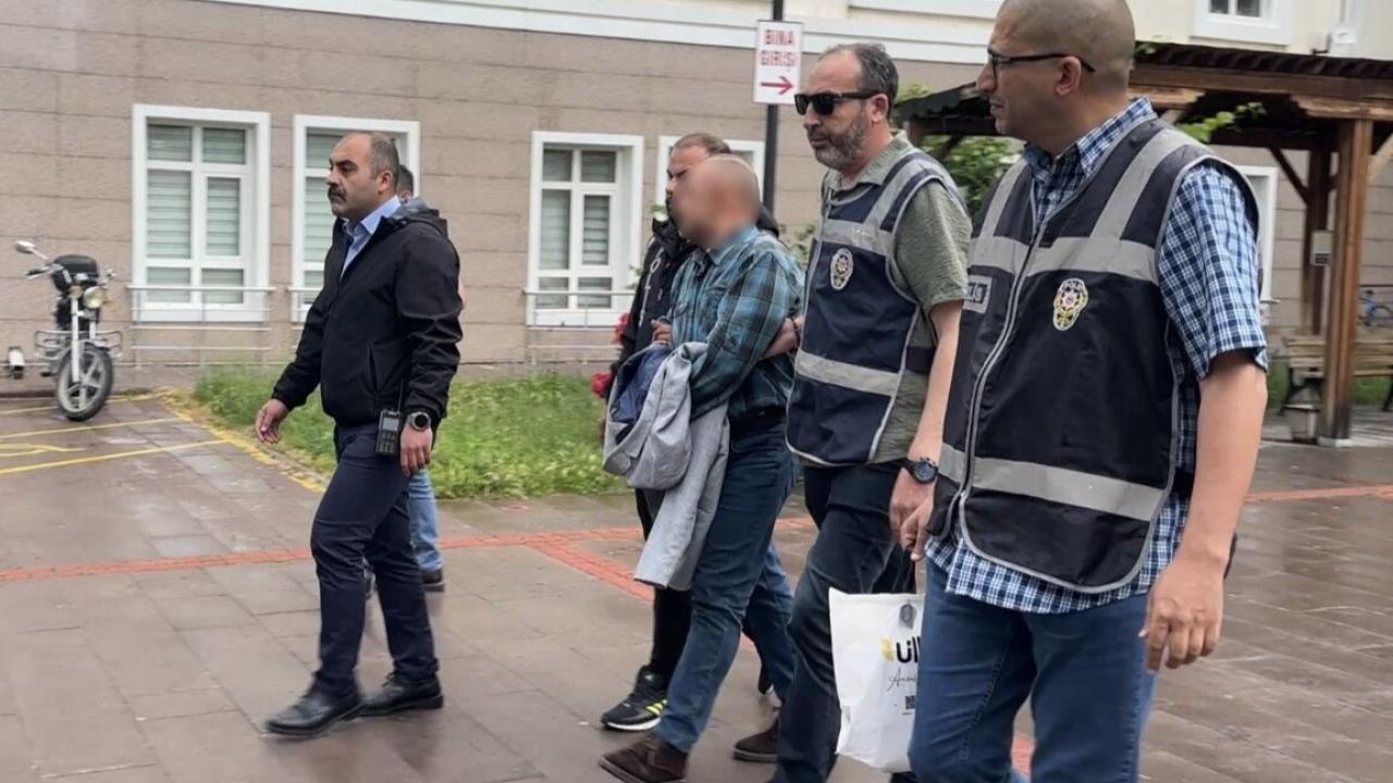 ’Çocuk tacizi’ şüphelisinin yakınları basına saldırdı