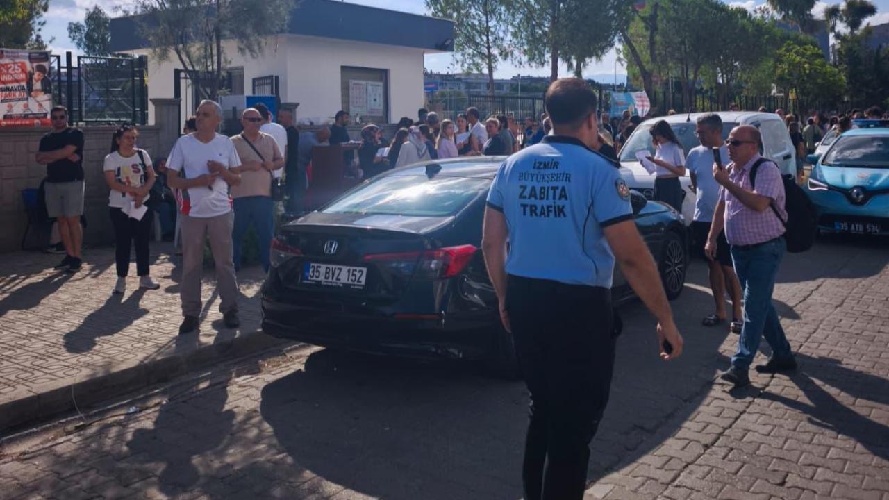 İzmir Büyükşehir Zabıtası YKS için sahada