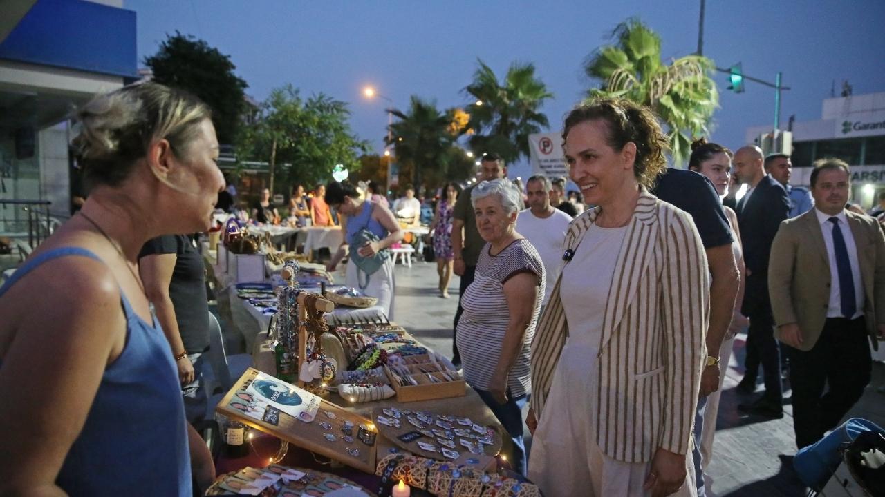 Karşıyaka Kadın Emeği Gece Pazarı başlıyor