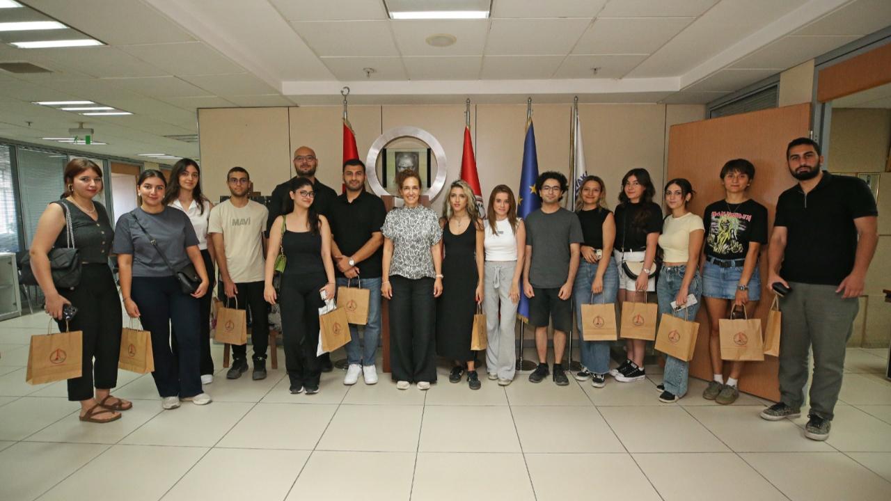 Karşıyaka’nın Filizleri ile eğitime 5 milyonluk destek