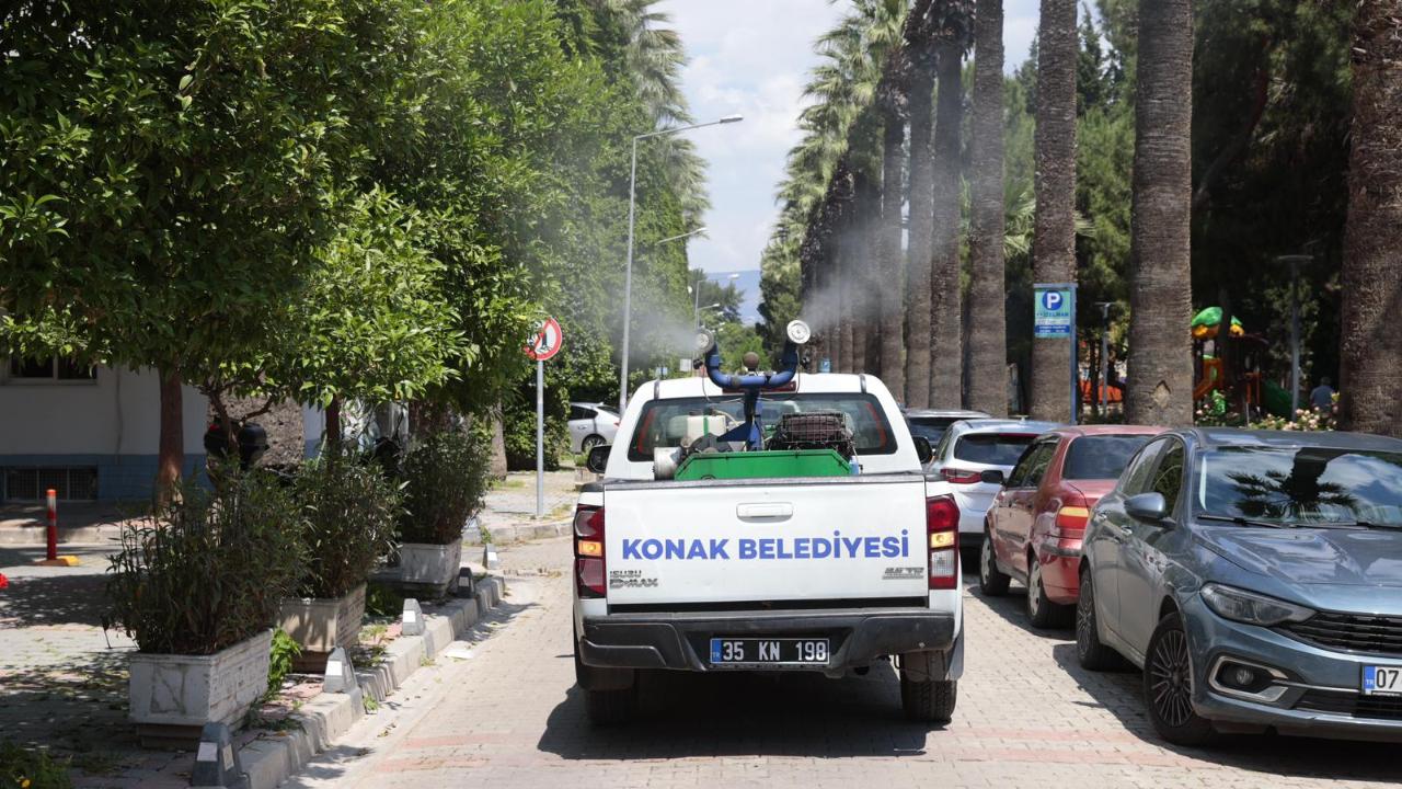 Konak’ta sivrisineklere karşı ilaçlama seferberliği