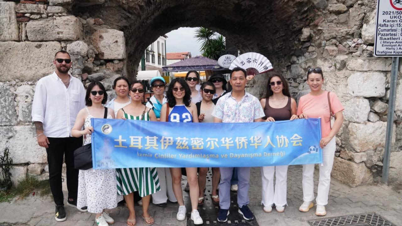 Seferihisar Çinli turistlerin yeni uğrak noktası oluyor