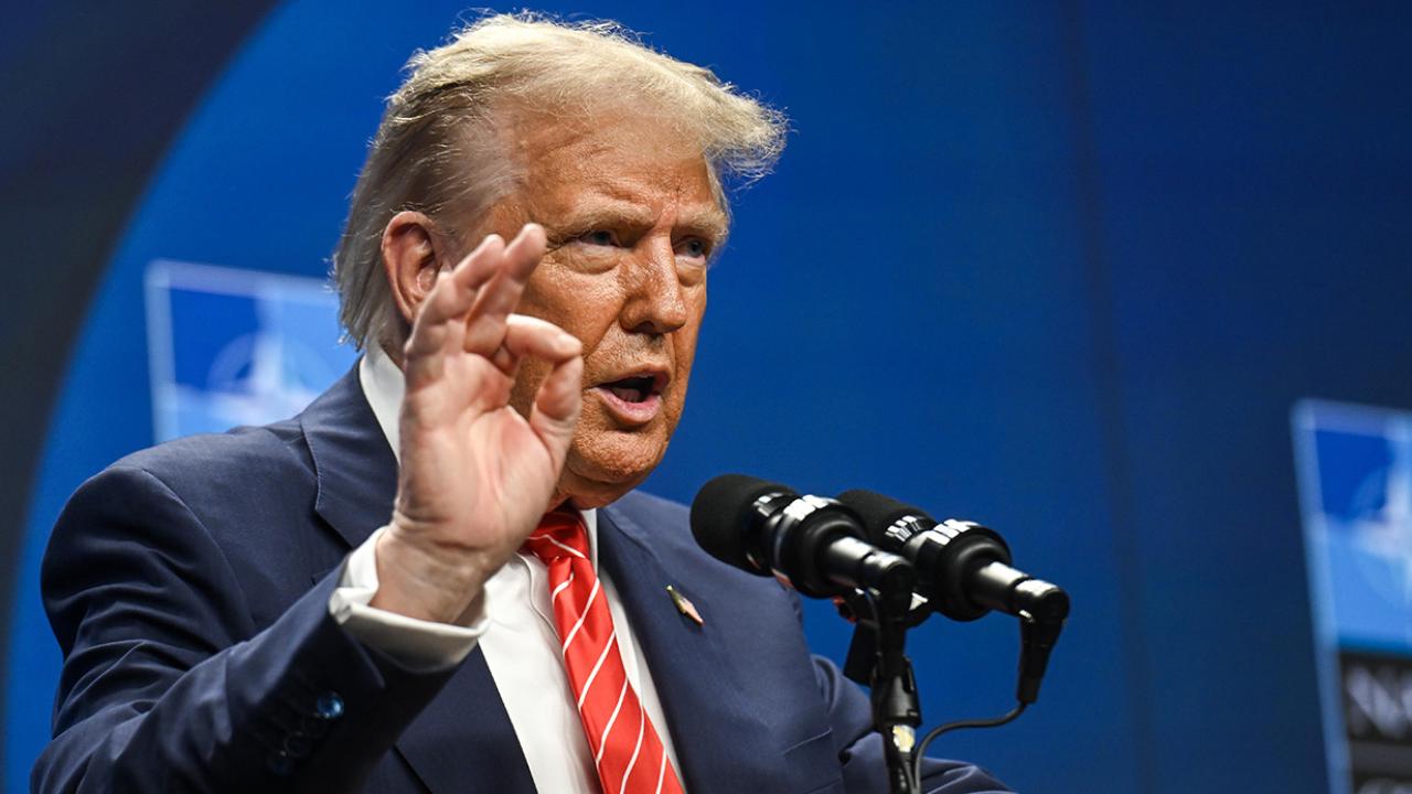 Trump: Bir noktada İran'ın dini lideri ile görüşebilirim