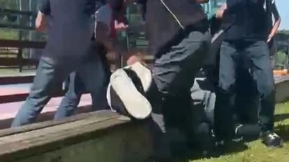 Arnavutköy'de çocuklar arasında acımasız kavga
