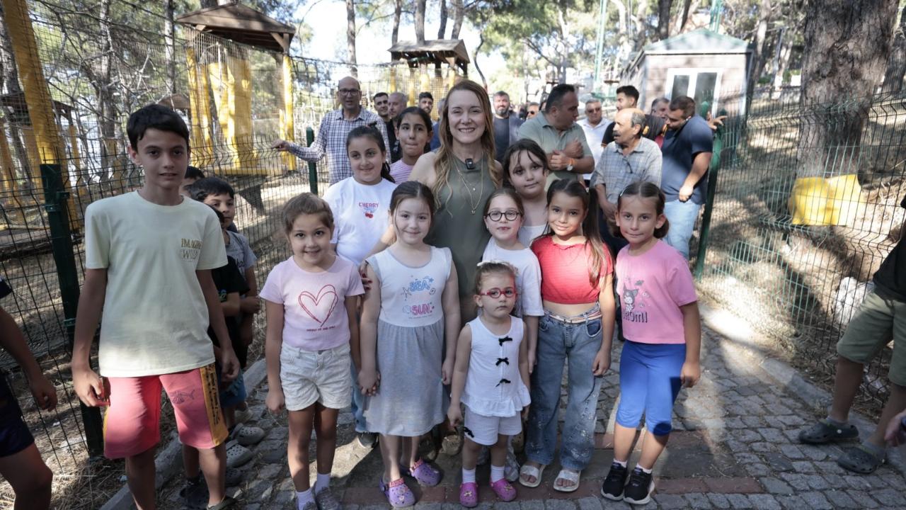 Başkan Mutlu Macera Parkı’nda çocuklarla bir araya geldi