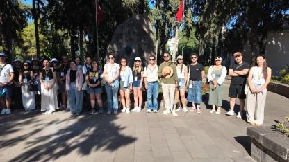 Geleceğin mimarları Karşıyaka’nın tarihi mirasını keşfetti