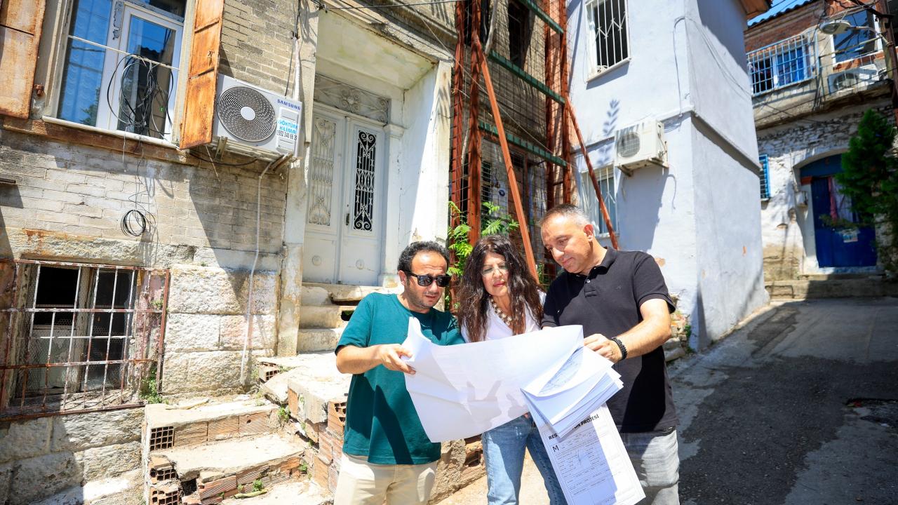 Konak'tan çifte restorasyon atağı