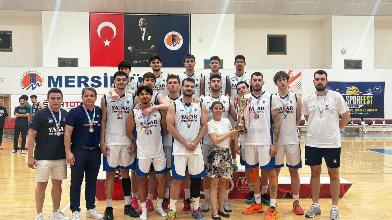 Yaşar Üniversitesi potada Türkiye ikincisi oldu