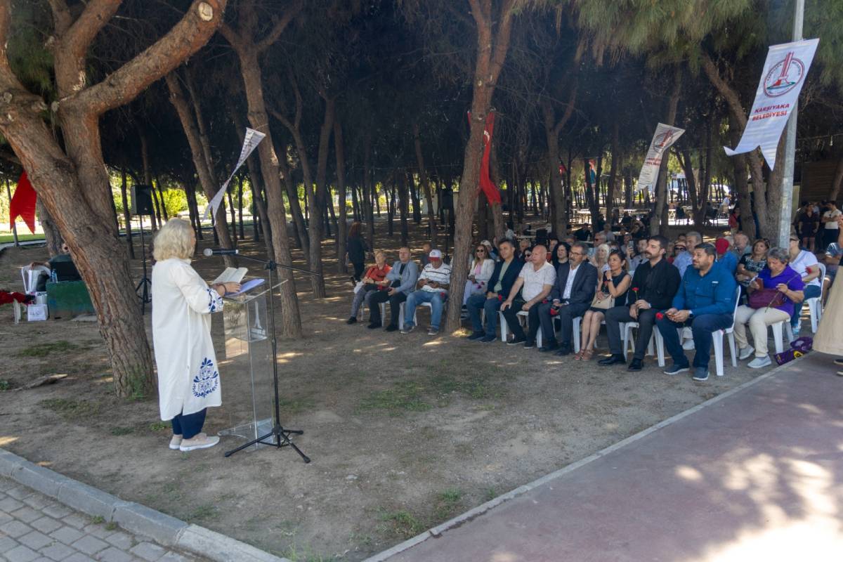 Nazım Hikmet Karşıyaka’da şiirleriyle anıldı