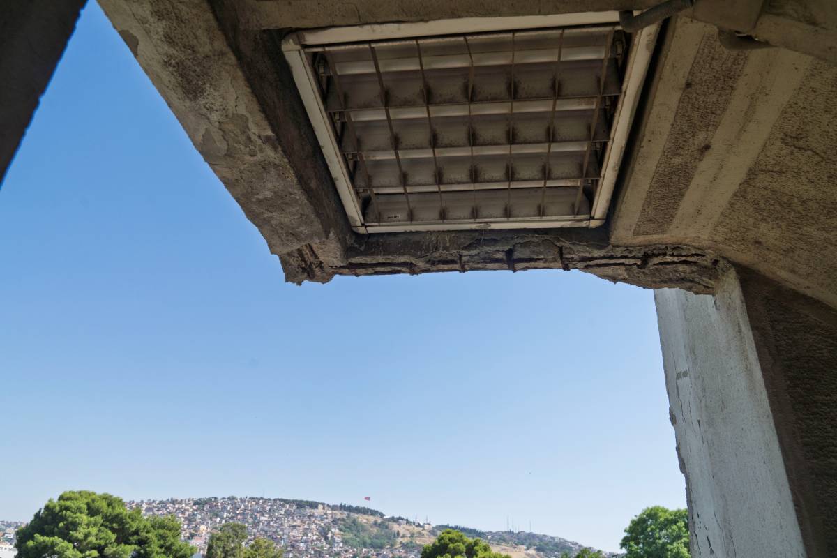 İzmir’in simgesi Paraşüt Kulesi yeniden ayağa kalkıyor
