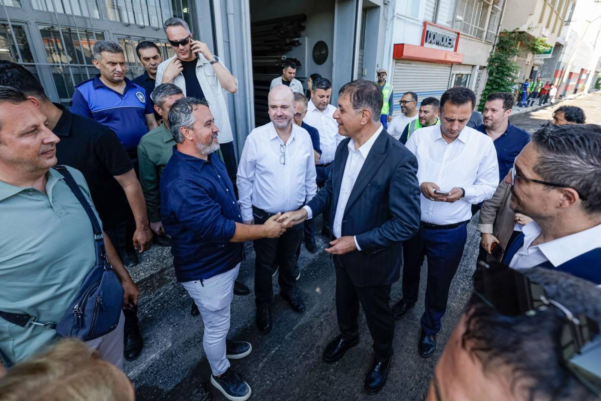 Çamdibi’nin yolları yenileniyor