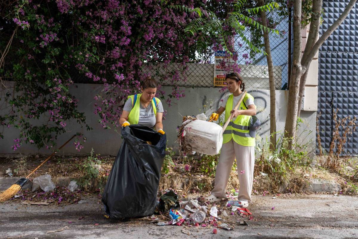 Bornova’da temizlik seferberliği