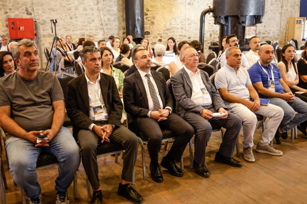 İzmir zeytininin yol haritası çiziliyor