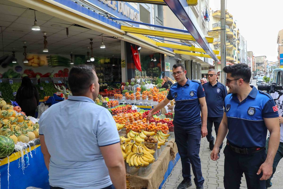 Buca’da kaldırım işgallerine geçit yok