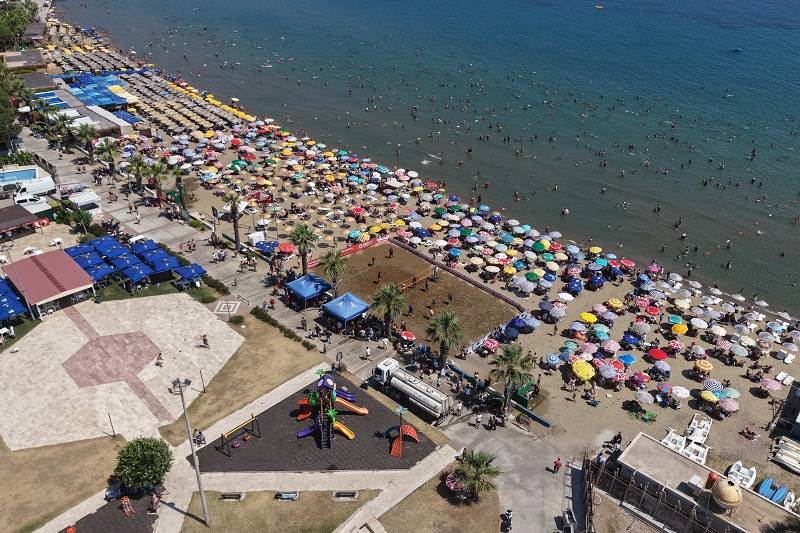 Menderes'te ilk Plaj Voleybolu Turnuvası gerçekleştirildi
