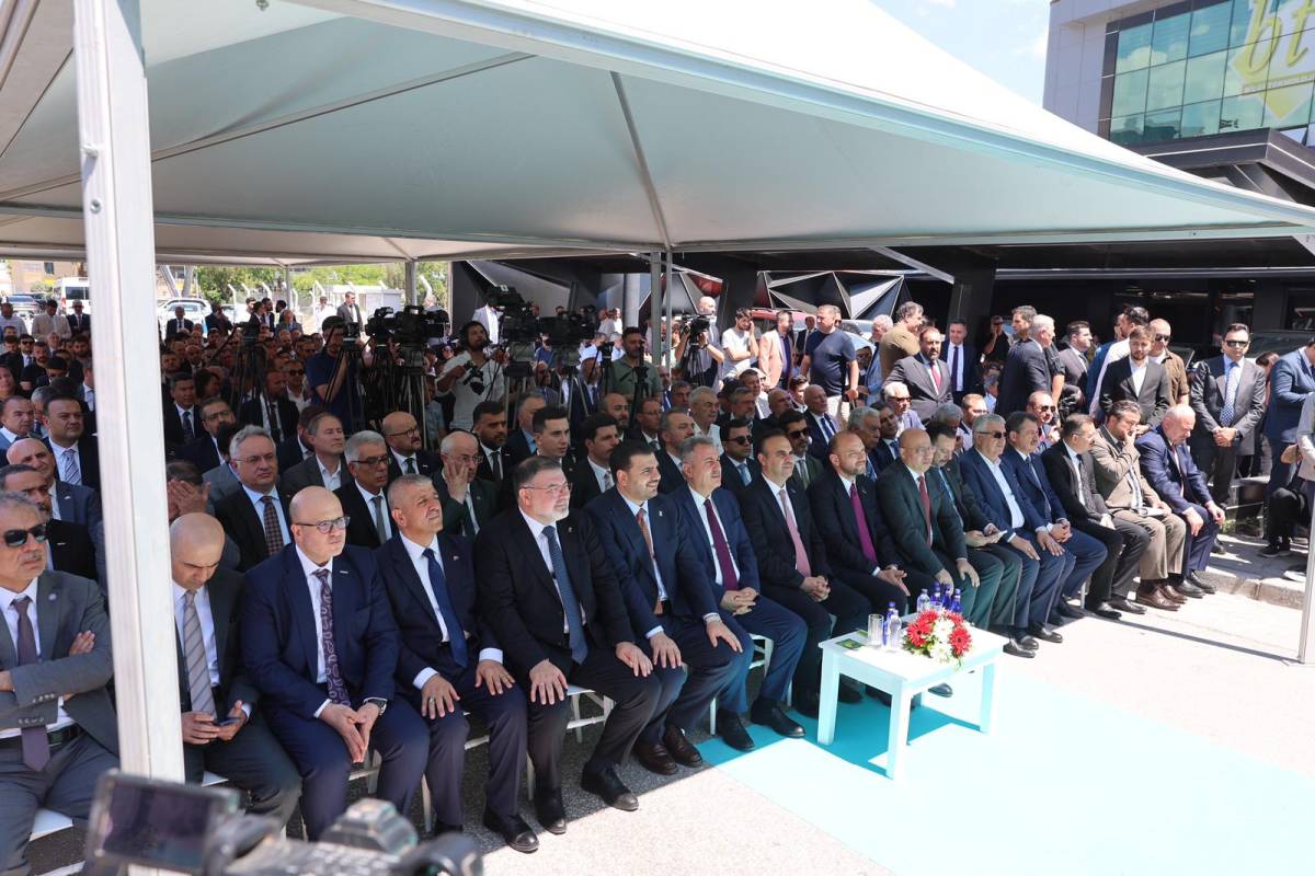 Başkan Saygılı MÜSİAD İzmir hizmet binası açılışında konuştu