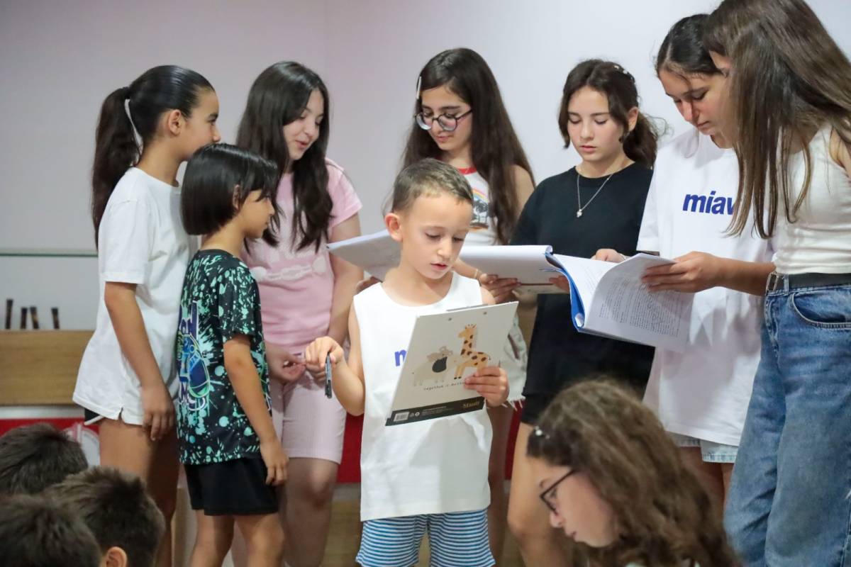 Tiyatronun yeni yetenekleri Karşıyaka’da yetişiyor