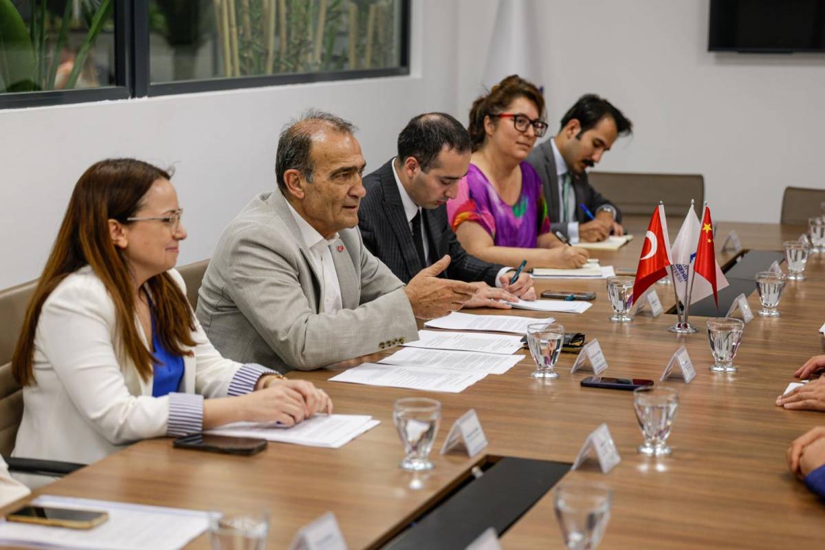 Çin heyetinden Büyükşehir’e huzurevi övgüsü