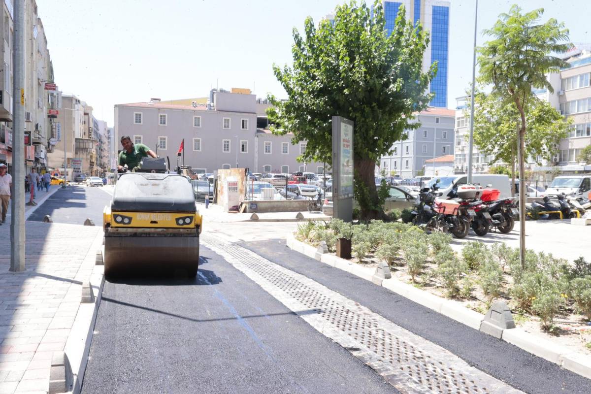 Alsancak sokakları yenilenmeye devam ediyor