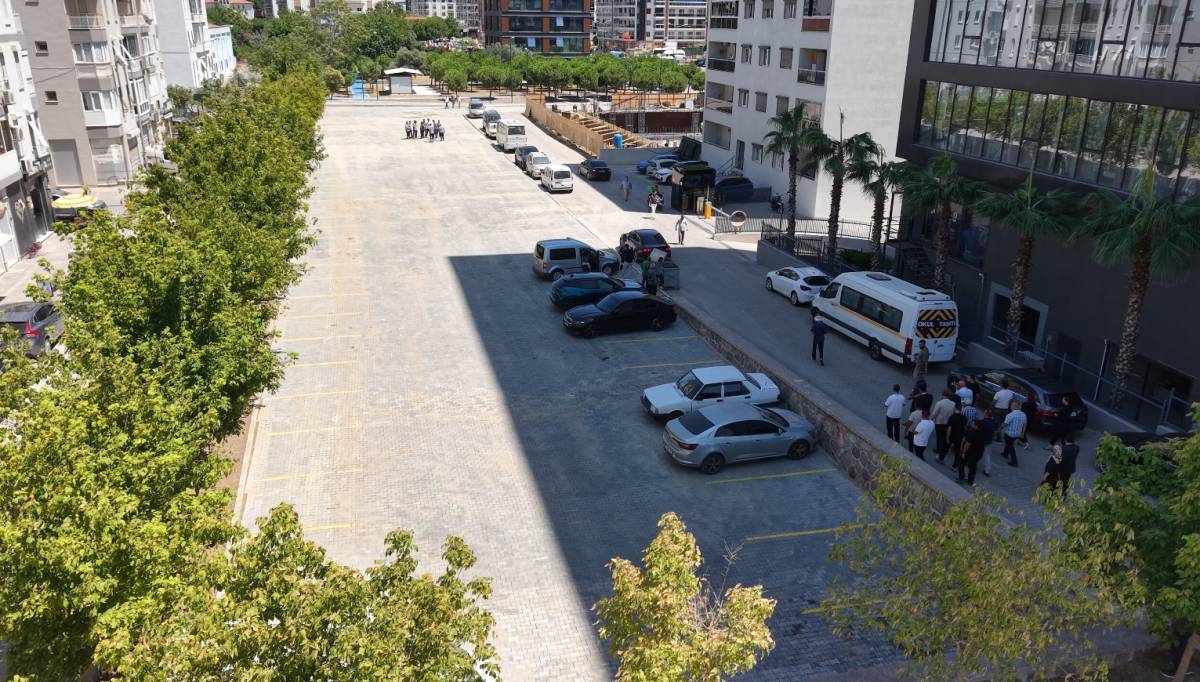 Bayraklı’ya Yeni Park Ve Otopark