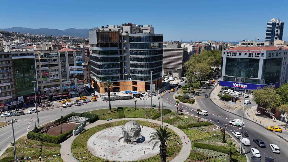 Konak’ın yeni hizmet binasında sona yaklaşıldı